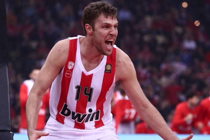 Ολυμπιακός – Παναθηναϊκός 68-66: Άγγιξε την πρωτιά της Basket League και το απόλυτο πλεονέκτημα έδρας στα playoffs