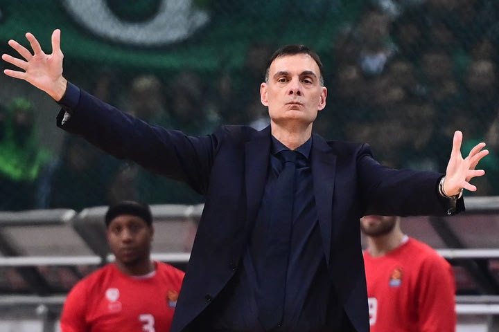 Μπαρτζώκας: “Η απουσία του Βεζένκοβ δημιούργησε μεγαλύτερο πρόβλημα στον Παναθηναϊκό”
