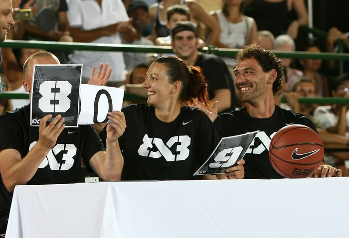 Πρώτος στα καρφώματα ο Μαντρίς