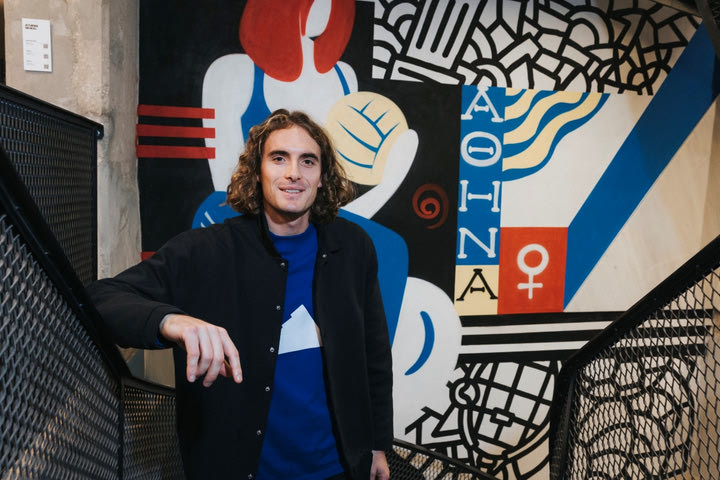 H ADIDAS καλοσωρίζει τον Στέφανο Τσιτσιπά στο κεντρικό κατάστημα της Ερμού