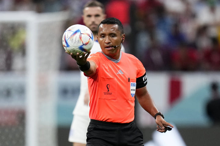 Μουντιάλ 2022, Αγγλία – Σενεγάλη: Ξεφούσκωσε η μπάλα και χρειάστηκε αλλαγή