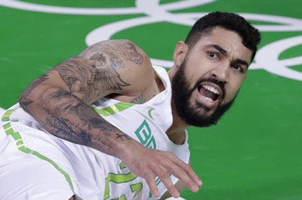 Ο Αουγκούστο Λίμα διέλυσε το γόνατό του