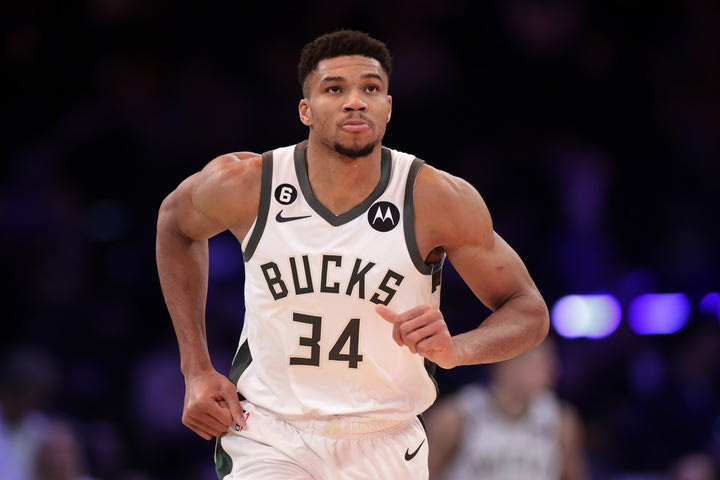 Προγνωστικά NBA: Διπλασιασμός με τους Μπακς, μπορεί ξανά το Over ο Ζάιον