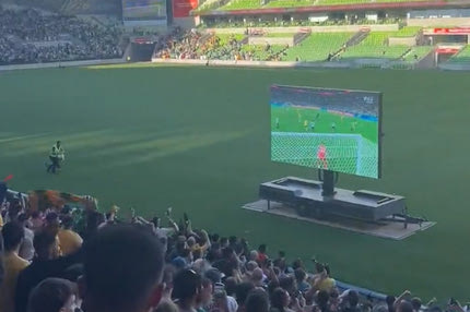 Μουντιάλ 2022: Περίπου 20.000 Αυστραλοί είδαν το ματς με την Αργεντινή σε οθόνες τηλεόρασης στο AAMI Park