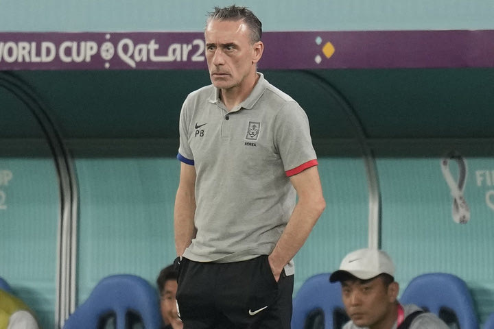 Μουντιάλ 2022, Νότια Κορέα: Ο Μπέντο παραιτήθηκε από την εθνική ομάδα