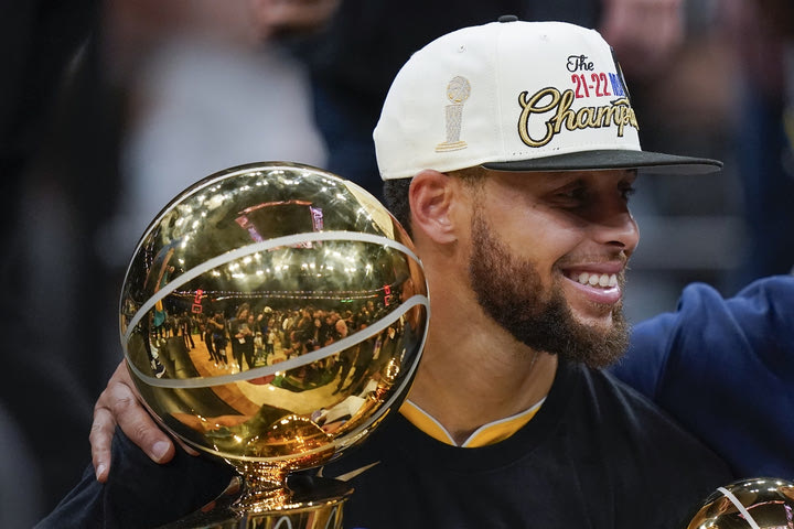 NBA: Το νέο τρόπαιο επιβραβεύει την ομάδα που δεν αφήνει παιχνίδια και παίζει μέχρι τέλους