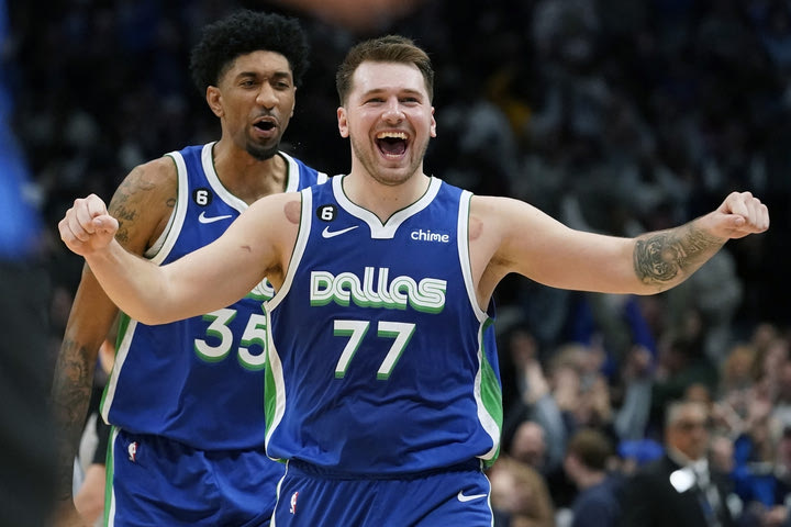 NBA: Ο ανεπανάληπτος Ντόντσιτς έκανε triple-double με 60/21/10 και λύγισε τους Νικς