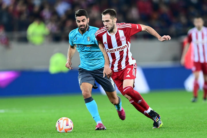 Ολυμπιακός – Αστέρας 5-0: Εμφατική ερυθρόλευκη πεντάρα με λάμψη Χάμες και επιστροφή στις νίκες στο φινάλε του 2022