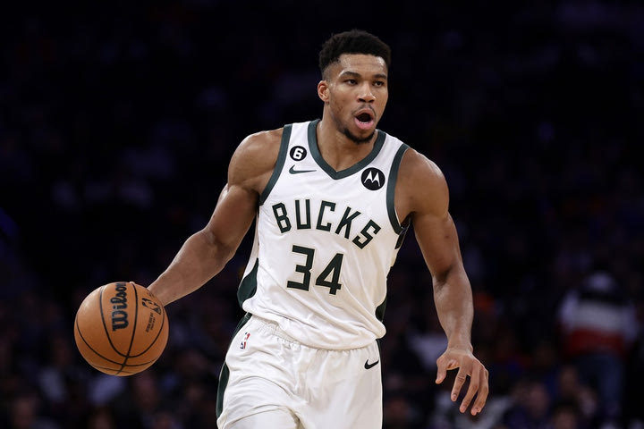 Προγνωστικά NBA: Η σταθερότητα του Γιάννη και το ξέσπασμα του ΝτεΡόζαν