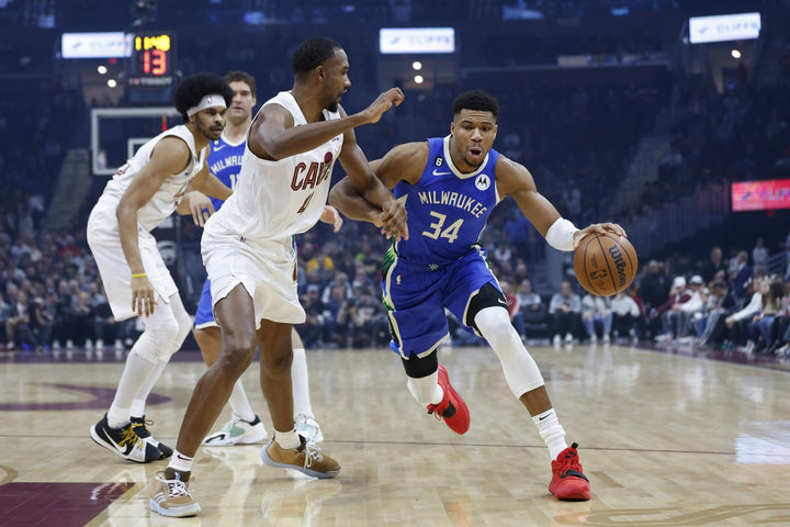 NBA, Γιάννης Αντετοκούνμπο: Τα highlights της 45αρας του στην ήττα από τους Καβαλίερς