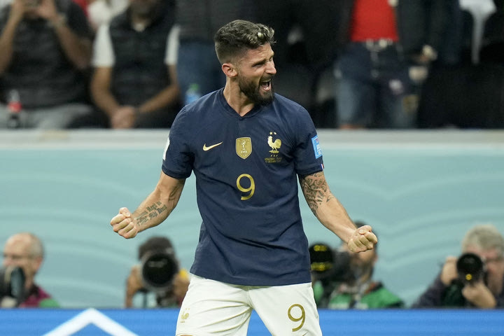 Μουντιάλ 2022, Αγγλία – Γαλλία 1-2: Ο Ζιρού έστειλε τους μπλε στους 4, μοιραίος ο Κέιν που έχασε πέναλτι