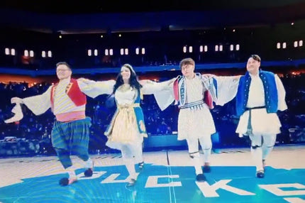 Χαμός στο Μιλγουόκι, Greek Night με Κωνσταντίνο Αργυρό στο Μπακς – Κινγκς