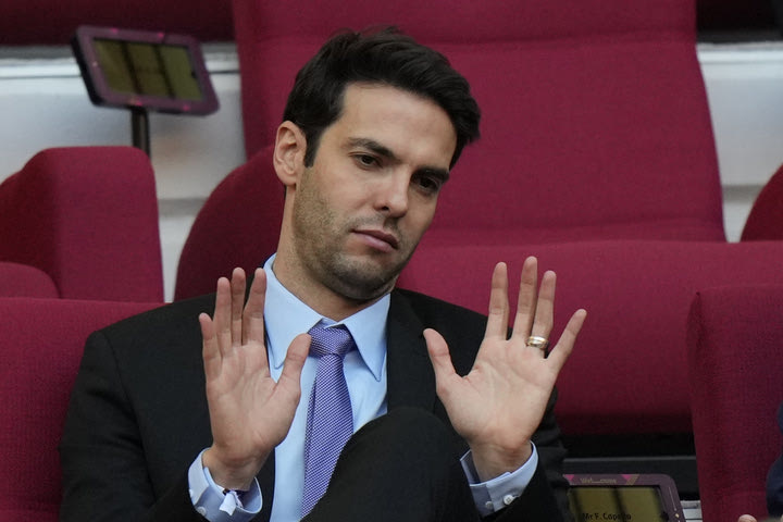 Μουντιάλ 2022, Κακά: “Στην Βραζιλία, ο Ρονάλντο είναι απλά ένας χοντρός άνδρας που περπατάει στο δρόμο”
