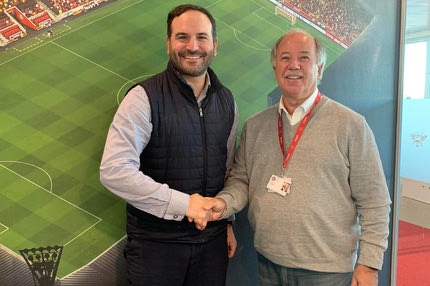 Η Νίκη Βόλου στον κόσμο της Premier League και της Μπρέντφορντ