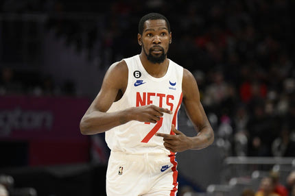 NBA: Οι Νετς σημείωσαν 91 πόντους στο πρώτο μέρος και ισοπέδωσαν με 143-113 τους Γουόριορς