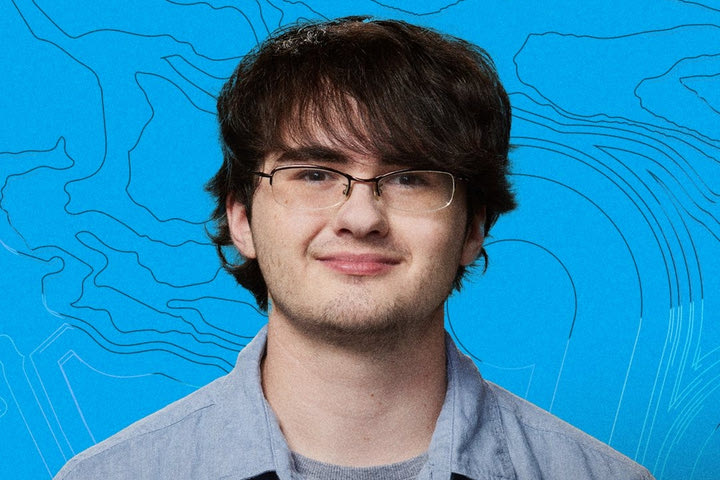 O Max Waldo αποχώρησε από τη Cloud 9 για να γίνει Content Creator