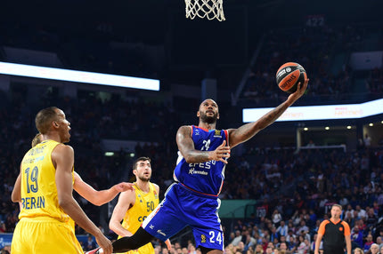 EuroLeague: Χωρίς Λάρκιν – Εμπαγιέ η Εφές απέναντι στον Ολυμπιακό