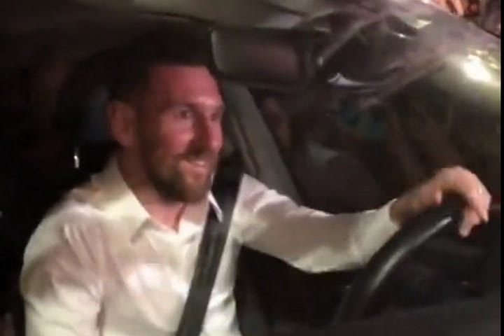 Μέσι: Συνεχίζεται ο χαμός στην Αργεντινή, περικύκλωσαν το αυτοκίνητό του και δεν μπορούσε να περάσει