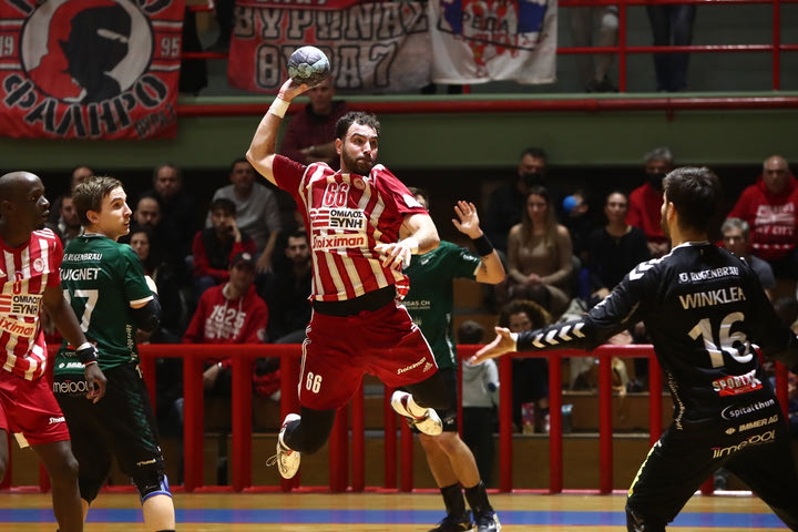 Ολυμπιακός – Βάκερ Τουν 19-24: Δεύτερη ήττα και αποκλεισμός για τους ερυθρόλευκους