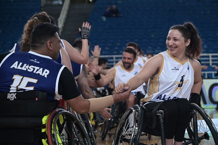 All Star Game 2022: Η αυλαία άνοιξε με τον καλύτερο τρόπο και το πιο δυνατό μήνυμα