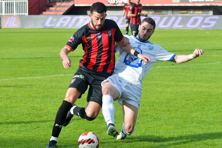 Super League 2: Νίκη και τέταρτη θέση για την Παναχαϊκή, τρίποντο και για τα Χανιά