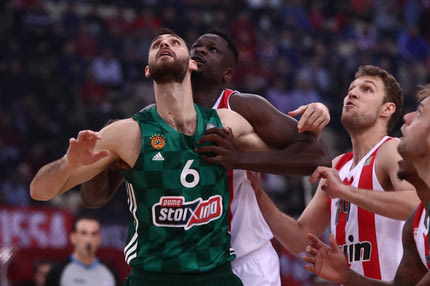 Ολυμπιακός – Παναθηναϊκός: Φαλ και Παπαγιάννης πήραν από μία περίοδο