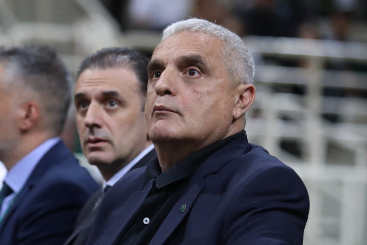 Πεδουλάκης και Παπαγιάννης γύρισαν στο γήπεδο για να μιλήσουν με τον κόσμο του Παναθηναϊκού