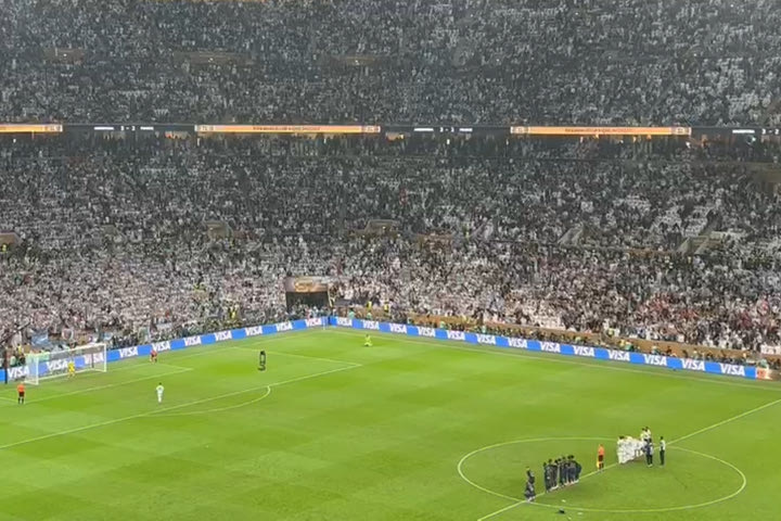 Μουντιάλ 2022, Αργεντινή – Γαλλία: To video από την εξεδρα με το τελευταίο πέναλτι και τους πανηγυρισμούς των Αργεντινών