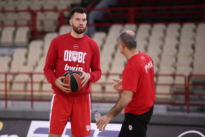 Πίτερς: “Η ενέργεια θα είναι στο… κόκκινο, είμαι έτοιμος να κάνω την καλύτερη δουλειά του κόσμου”