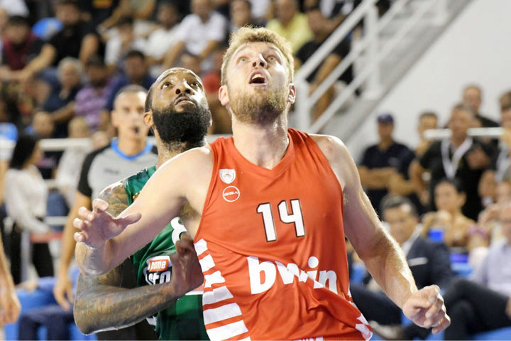 Με ένα combo στο 2.00 και τρία ειδικά στο ντέρμπι Ολυμπιακός – Παναθηναϊκός