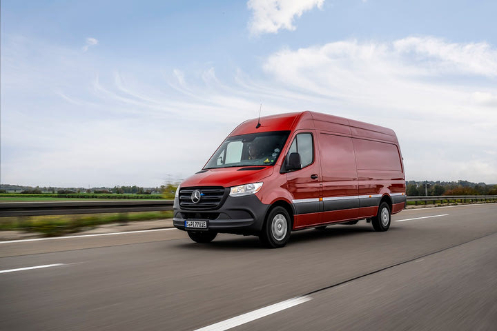 Mercedes-Benz eSprinter: Το ηλεκτρικό Van που έκανε 475 km με μια φόρτιση