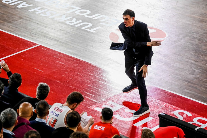 Μπαρτζώκας: “Απόψε είχαμε αρκετούς που δεν βρέθηκαν σε καλή βραδιά, όπως θα έπρεπε σε ένα τόσο απαιτητικό ματς”