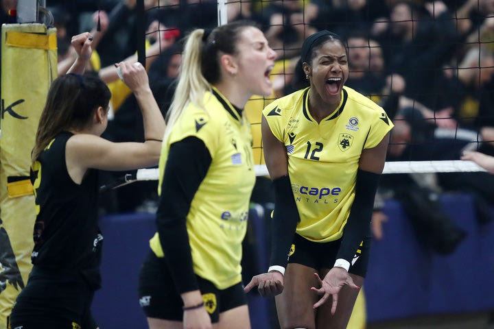 Volley League γυναικών: Συνέχισαν με νίκες ΑΕΚ και Παναθηναϊκός