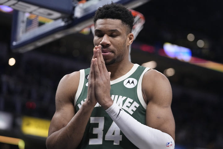 Προγνωστικά NBA: Κόντρα φορμαρισμένων το Μπακς – Κλίπερς