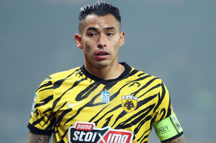 ΑΕΚ: Με το “Α” για τον Άλκη στο περιβραχιόνιο του ο Αραούχο