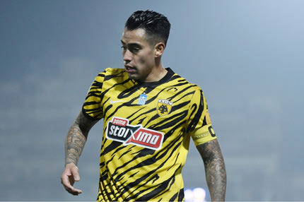 ΑΕΚ: Ο Αραούχο συμπλήρωσε κάρτες και θα εκτίσει την τιμωρία του με τον ΟΦΗ