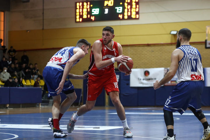 Elite League: Ο Αρνόκουρος του Πανερυθραϊκού MVP της 13ης αγωνιστικής