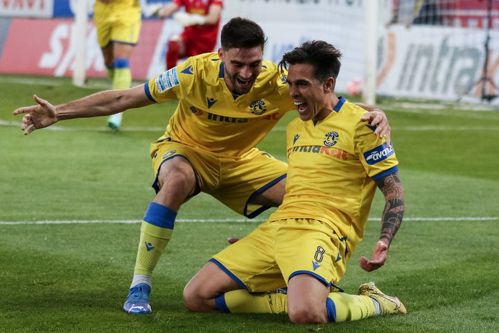 Αστέρας – Λαμία 3-0: Επιβλητικός στο ντεμπούτο του Μάντζιου στον πάγκο των Αρκάδων