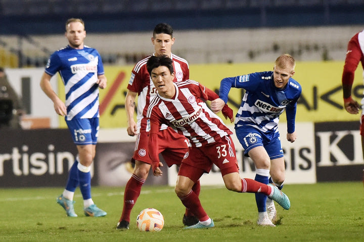Super League: Η βαθμολογία μετά την ισοπαλία μεταξύ Ολυμπιακού και Ατρομήτου στο Περιστέρι