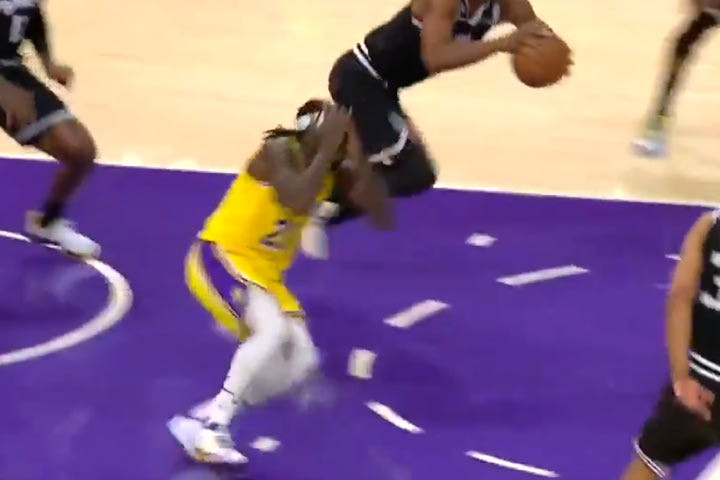 NBA: Το θέατρο του Μπέβερλι αξίζει ένα βατόμουρο