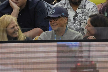 Τσιτσιπάς – Τζόκοβιτς: Ο Μπιλ Γκέιτς στον τελικό του Australian Open