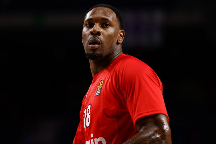 Τέλος ο Μπλακ από τον Ολυμπιακό