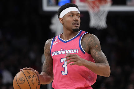 NBA: Ο Μπράντλι Μπιλ βρίσκεται υπό έρευνα από την αστυνομία λόγω καυγά του με οπαδούς των Μάτζικ