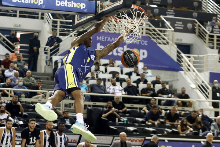 ΠΑΟΚ – Λαύριο 73-89: Κάρτερ, Μουράτος και Σμιθ έκαναν σμπαράλια την άμυνα του Δικεφάλου