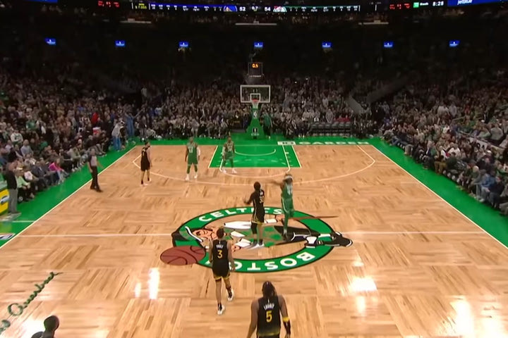 NBA: Το buzzer-beater του Στεφ Κάρι από το κέντρο του γηπέδου στην κορυφή του Top-5