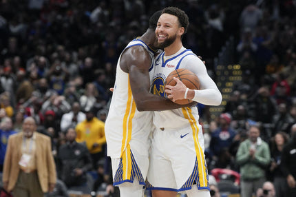 NBA: Κάρι και Τόμπσον εκτέλεσαν τους Ράπτορς, νίκη με 129-117 των Γουόριορς