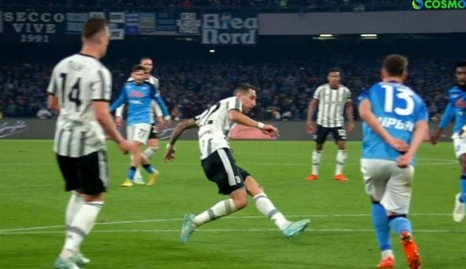 Ο Ντι Μαρία μείωσε για τη Γιουβέντους σε 2-1 με ωραίο συρτό σουτ