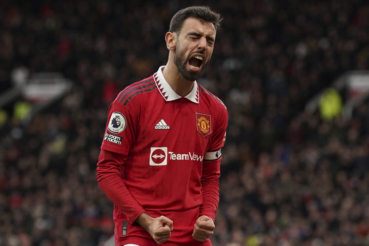 Μάντσεστερ Γιουνάιτεντ – Μάντσεστερ Σίτι 2-1: Κόκκινο το ντέρμπι με ανατροπή σε τέσσερα λεπτά και στο -1 απ’ τους πολίτες