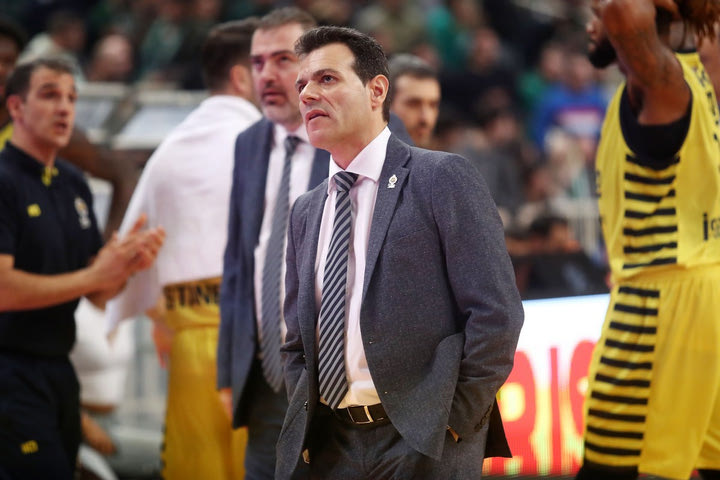 Η EuroLeague ανακοίνωσε τις νέες ημερομηνίες των αγώνων της Φενέρμπαχτσε και της Αναντολού Εφές που αναβλήθηκαν λόγω του σεισμού