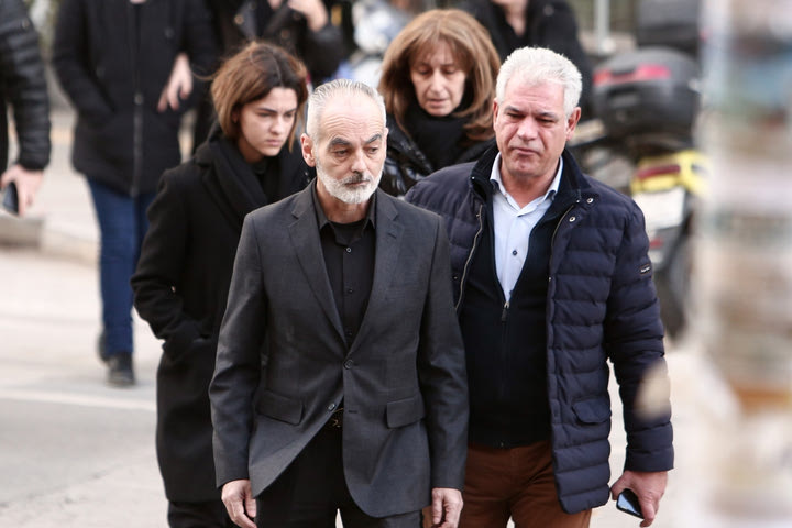 Άλκης Καμπανός: Διακόπηκε για τις 23/1 η δίκη των 12 κατηγορούμενων, ένταση έξω από το δικαστήριο